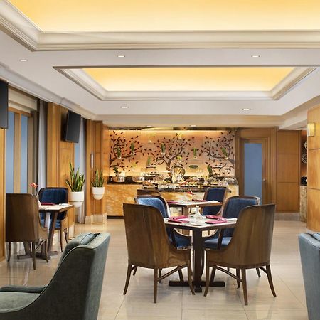 Hotel Ciputra Jakarta Managed By Swiss-Belhotel International Exteriér fotografie