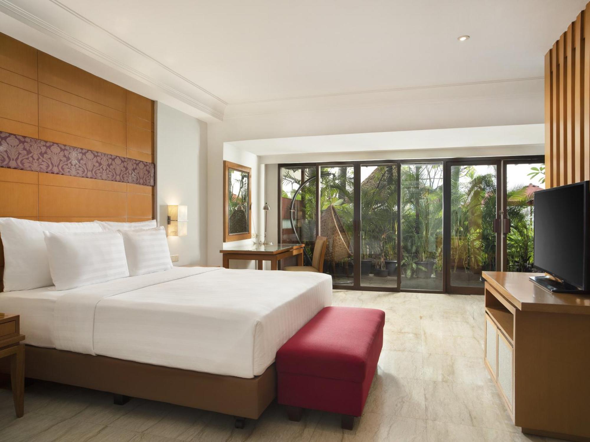 Hotel Ciputra Jakarta Managed By Swiss-Belhotel International Exteriér fotografie